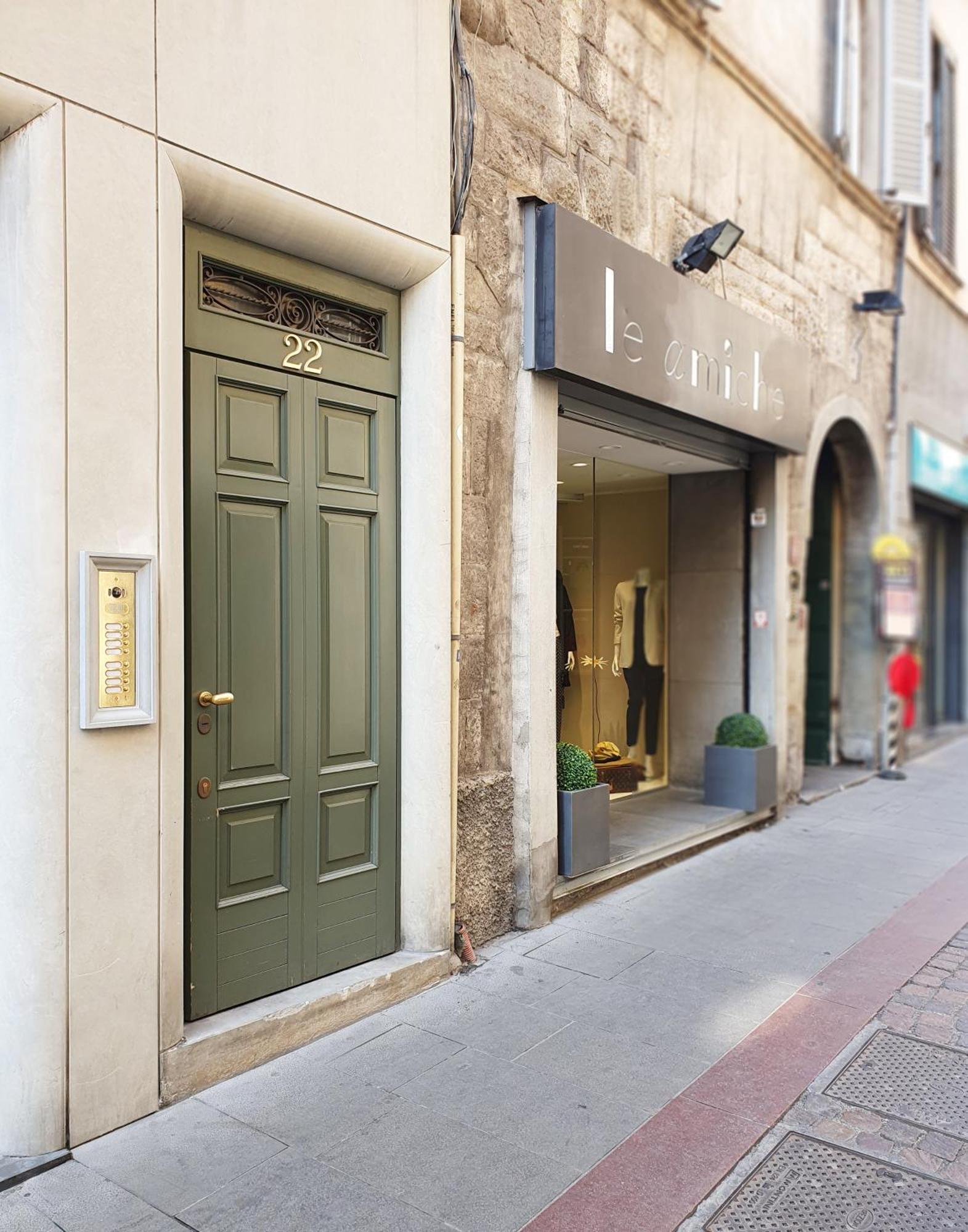 Apartment Via Sant'Alessandro 22 - Sostify ベルガモ エクステリア 写真